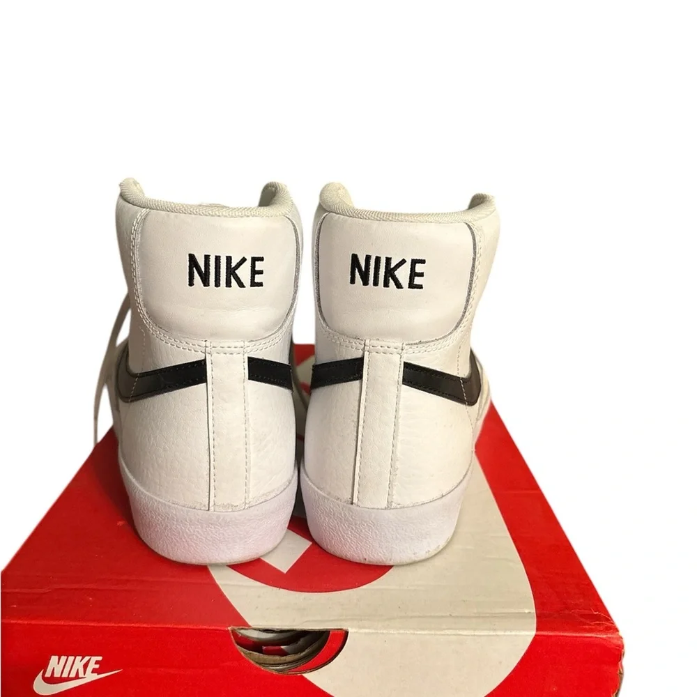 Nike Blazer Mid ‘77 White and Black Sneakers - Picture 5 of 7